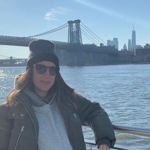 Meet your Posher, Ana